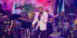 Barry Manilow