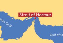 Map highlighting the Strait of Hormuz between the Persian Gulf and Gulf of Oman