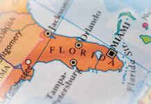 Close-up map of Florida peninsula with major cities highlighted
