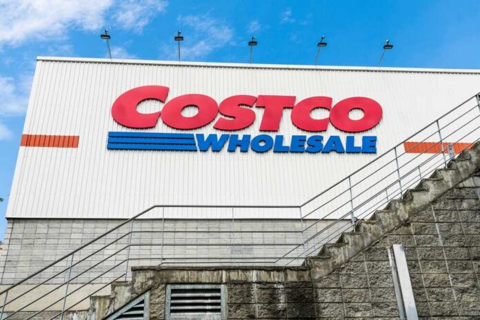 Taichung,,Taiwan-,August,28,,2024:,View,Of,Costco,Wholesale,Storefront Costco Wholesale storefront with large logo on exterior wall